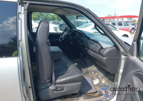 2001 Dodge Ram 1500 St из США, поврежденный, VIN 1B7HC13Y41J574422